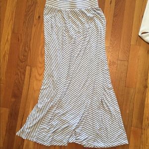 Striped maxi skirt